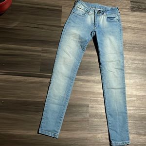 Colombian americanino size 10